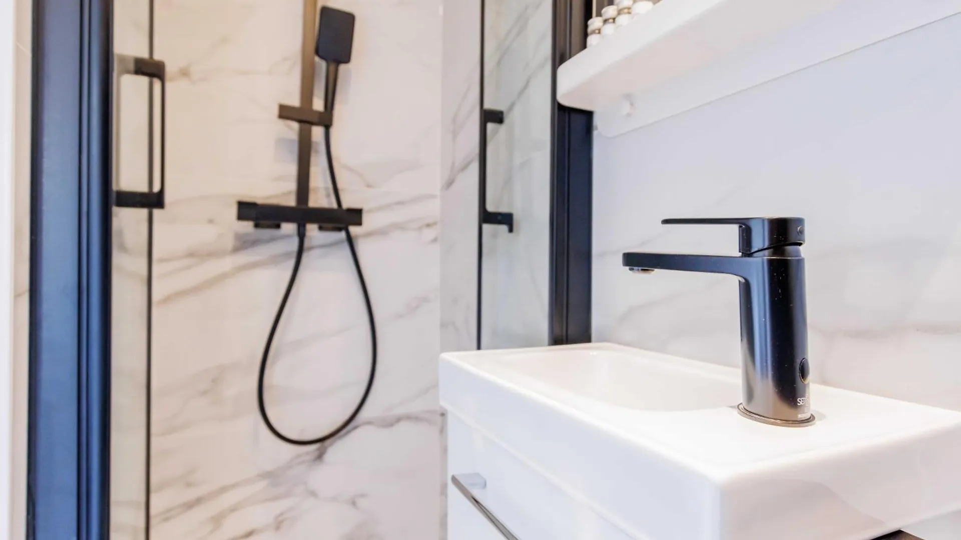 Apartment Studio Arc De Triomphe